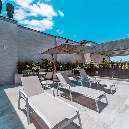 Apartamento 2 suítes com Piscina Centro Bombinhas-2